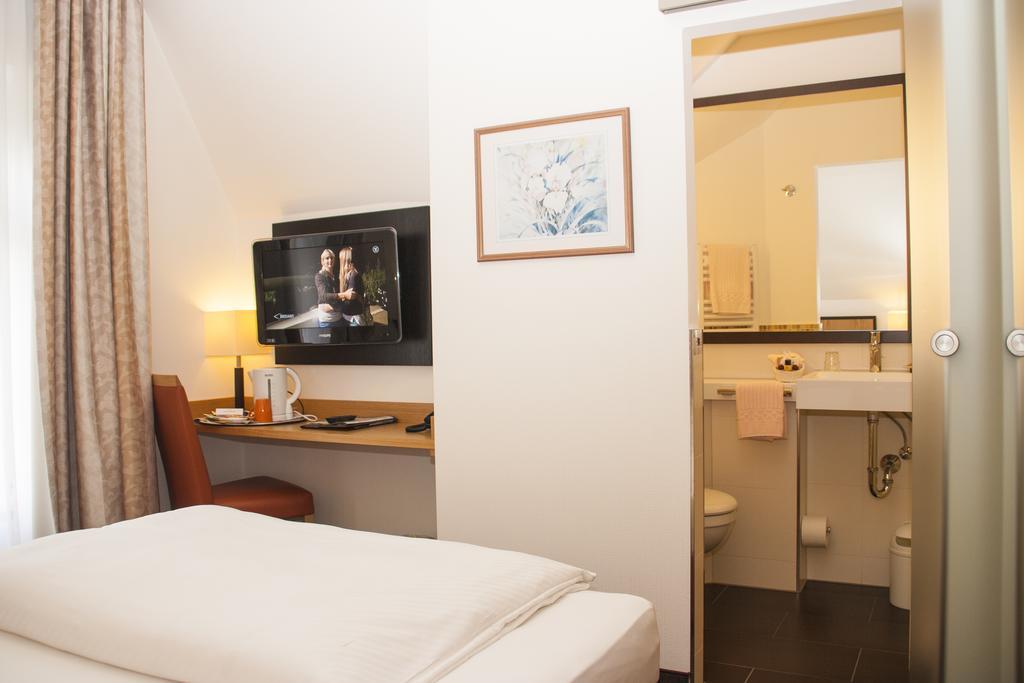 Hotel Haus Berlin Bonn Pokój zdjęcie