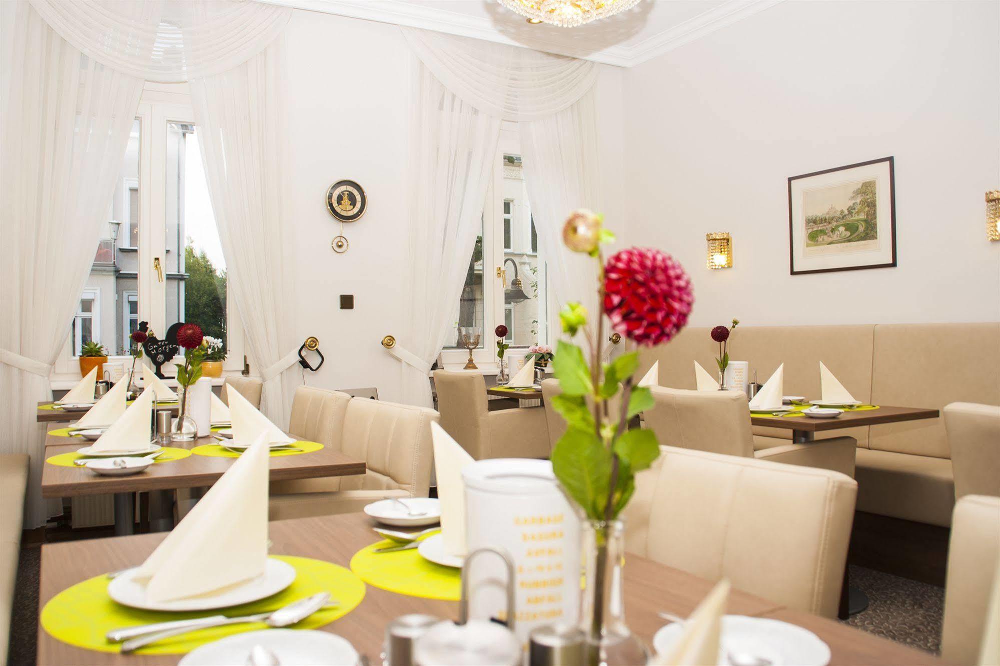 Hotel Haus Berlin Bonn Zewnętrze zdjęcie