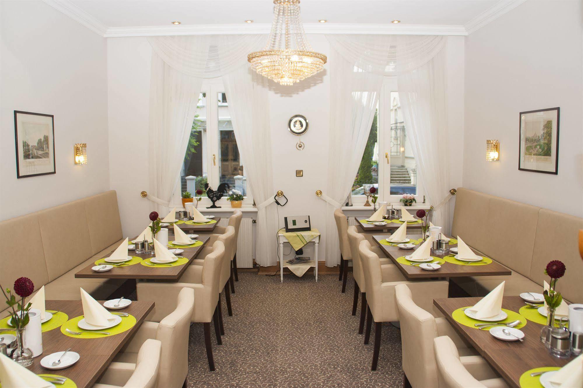 Hotel Haus Berlin Bonn Zewnętrze zdjęcie